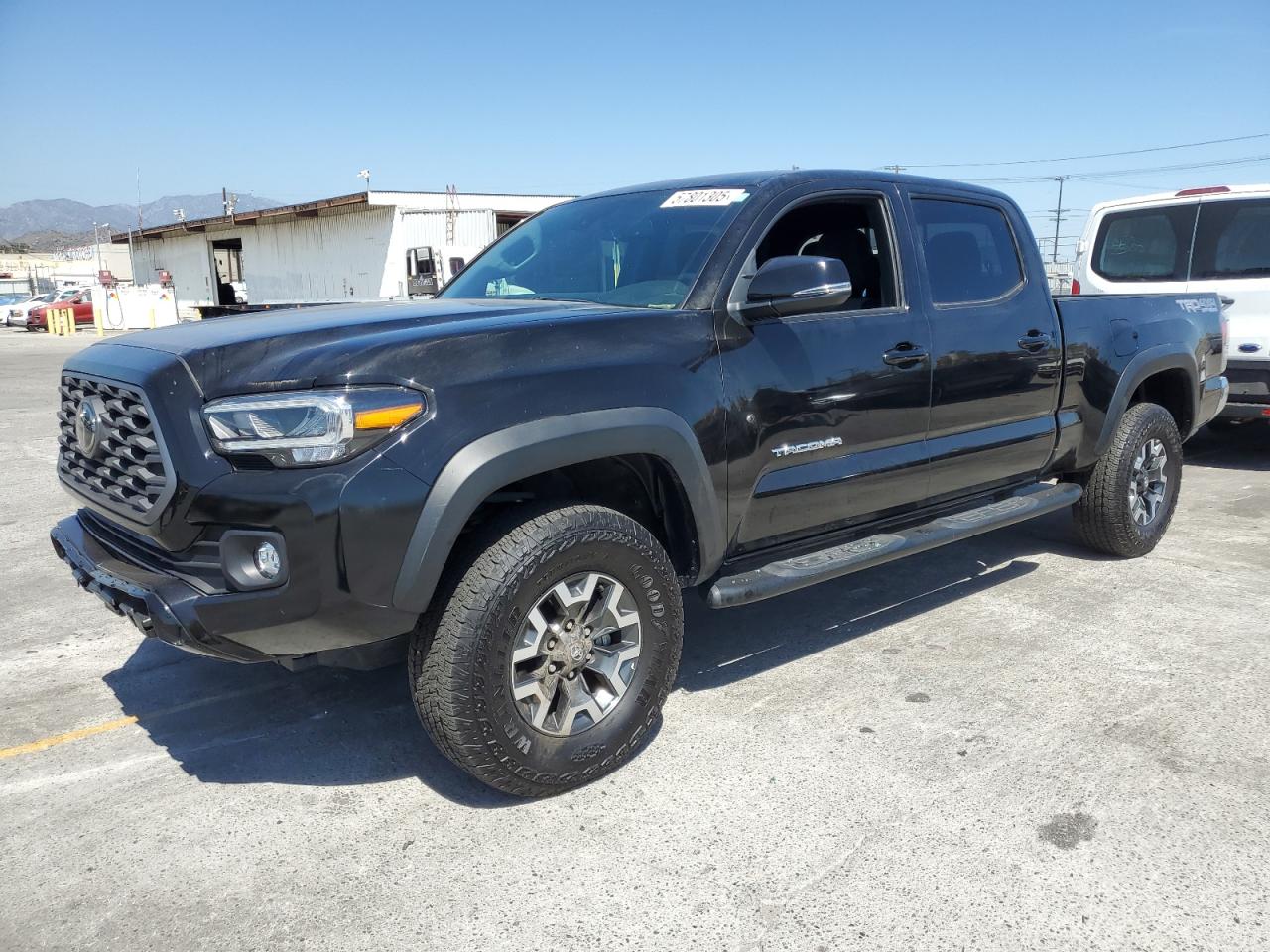TOYOTA TACOMA DOU 2023