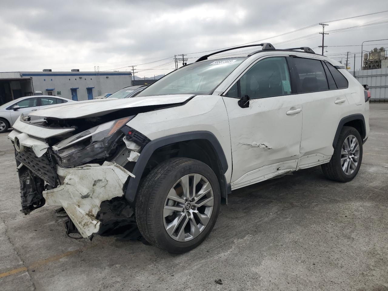 TOYOTA RAV4 XLE P 2022