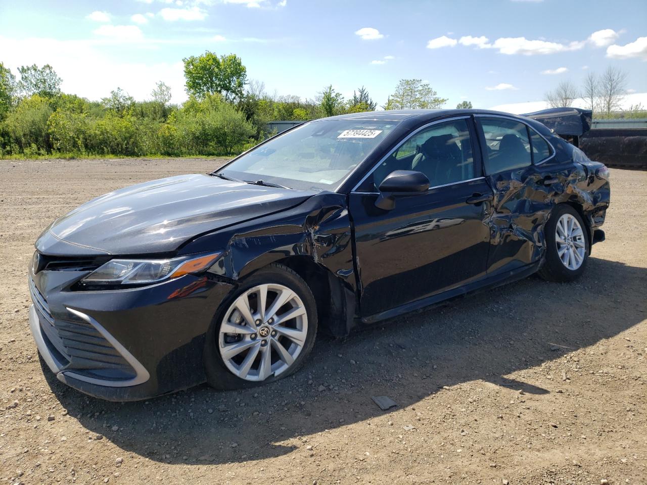 TOYOTA CAMRY LE 2023