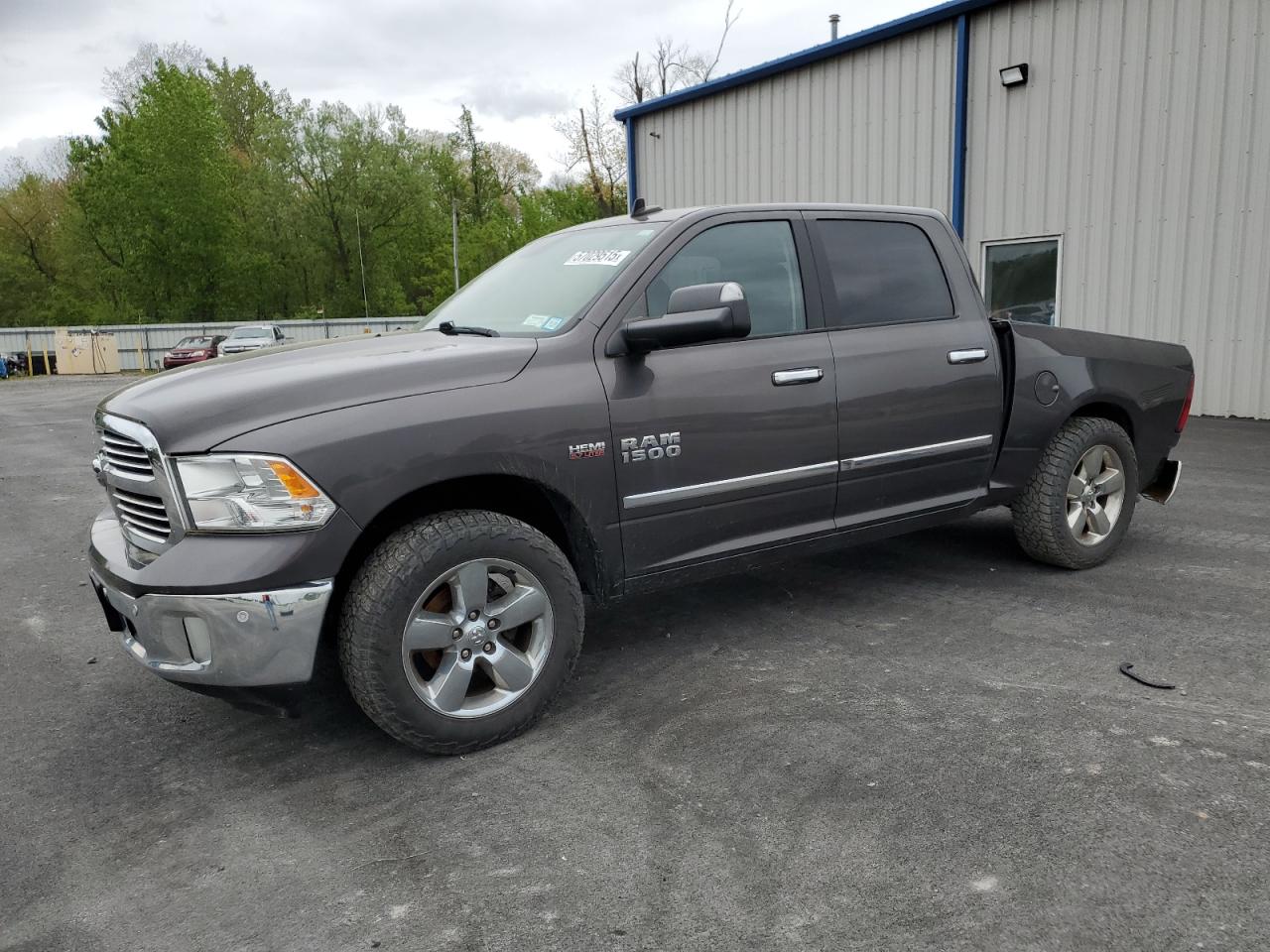 RAM 1500 SLT 2017