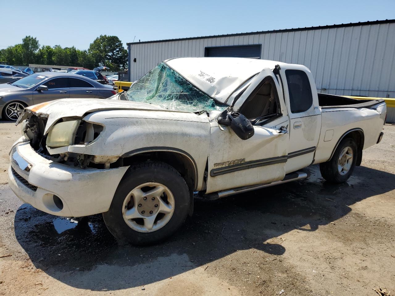 TOYOTA TUNDRA ACC 2003