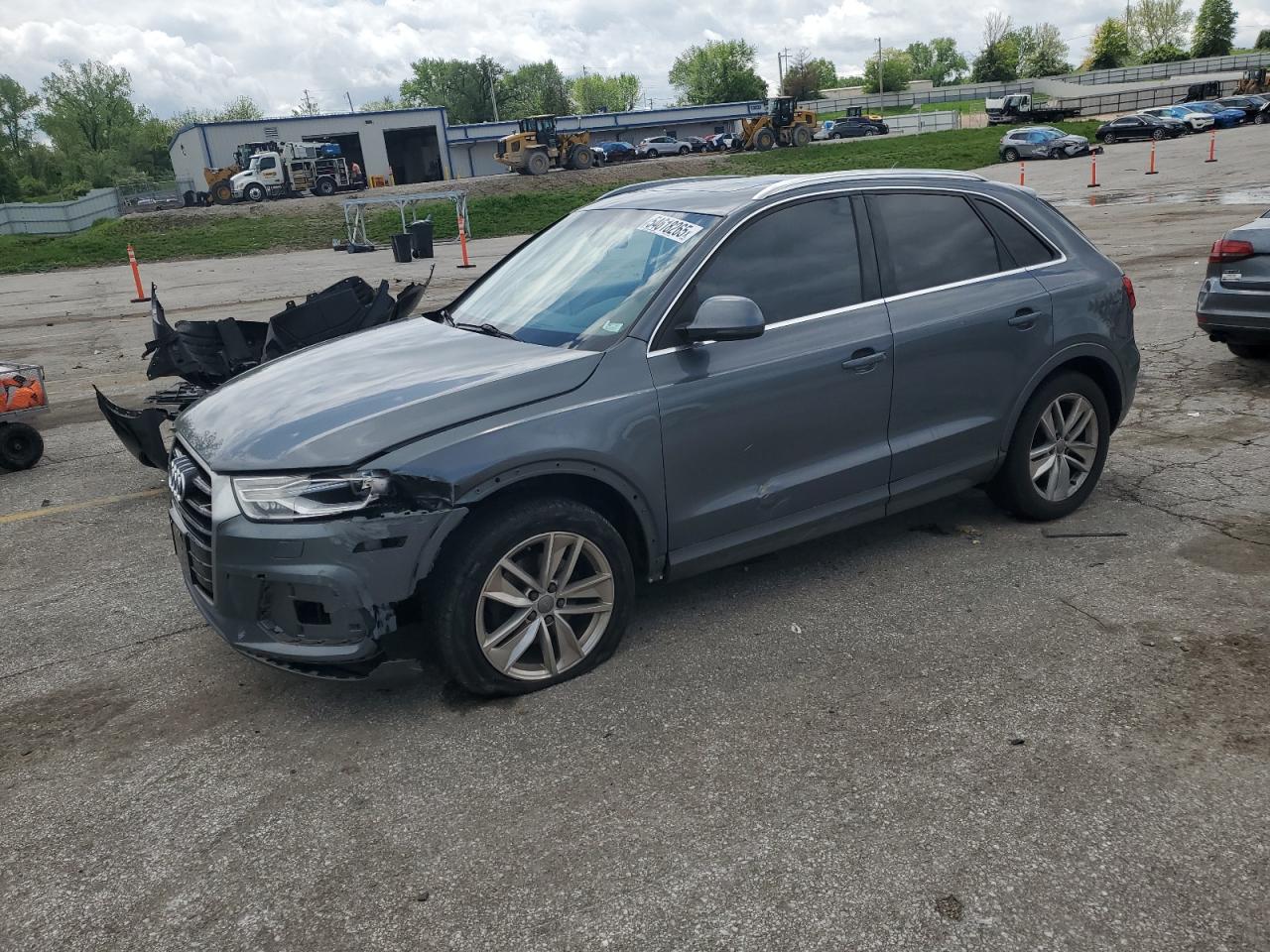 AUDI Q3 PREMIUM 2016