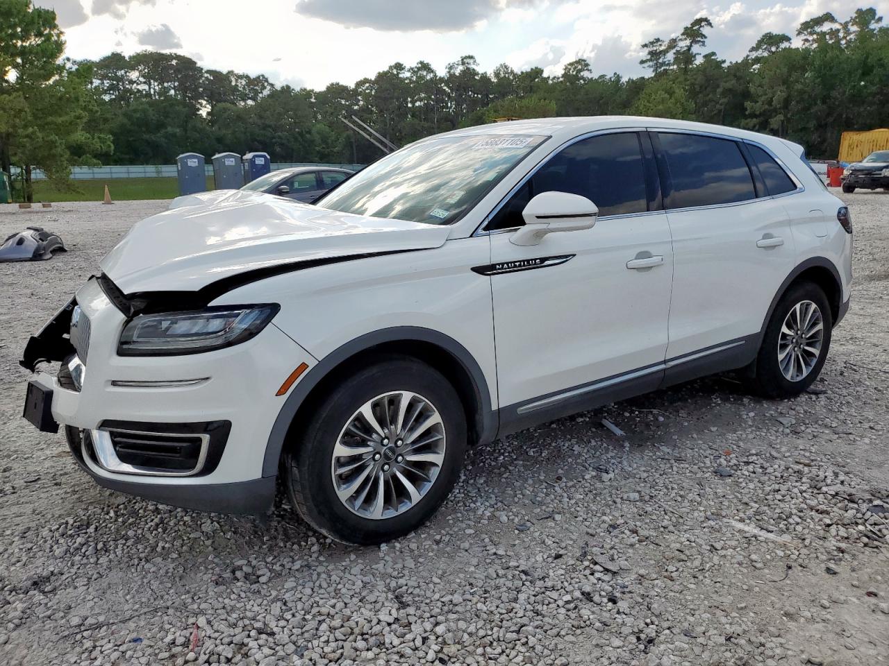 LINCOLN NAUTILUS 2020