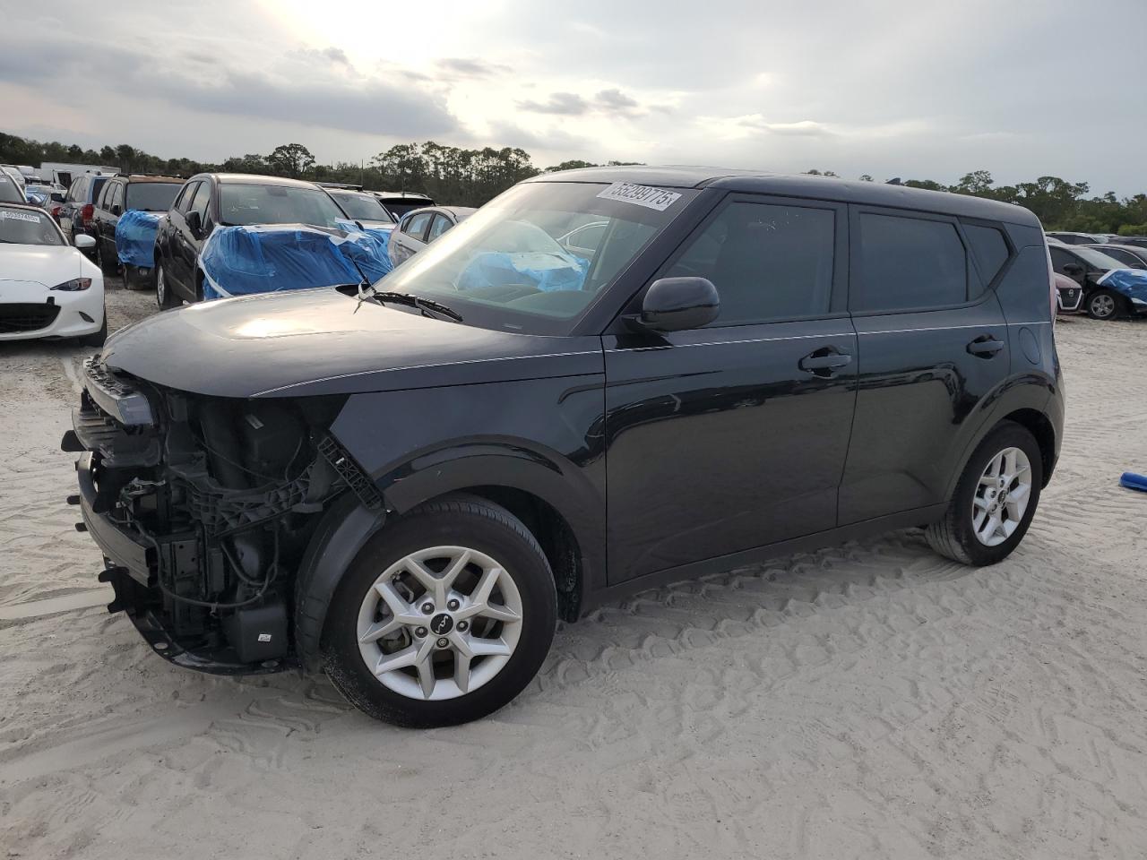 KIA SOUL LX 2024