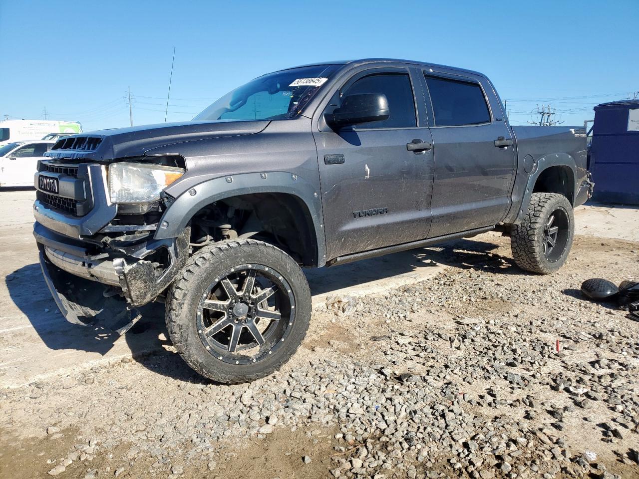 TOYOTA TUNDRA CRE 2017