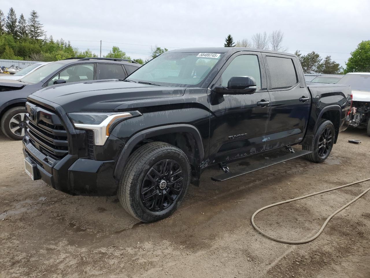 TOYOTA TUNDRA CRE 2024