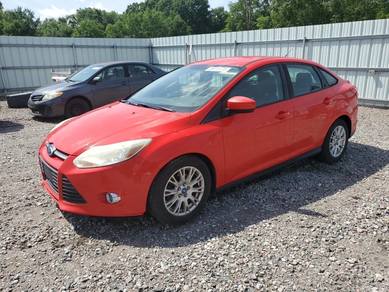 FORD FOCUS SE 2012