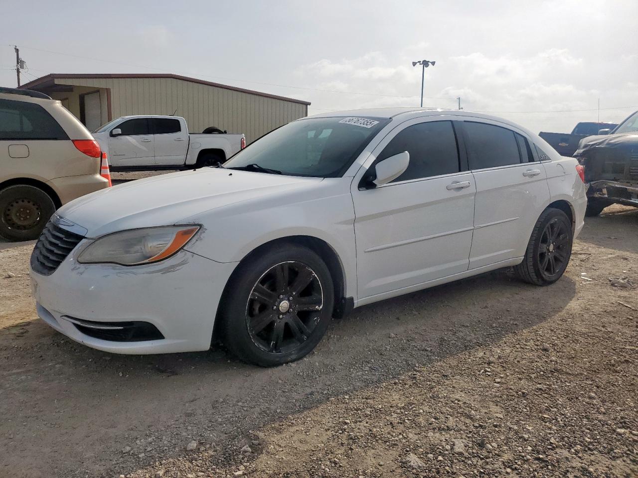 CHRYSLER 200 TOURIN 2013