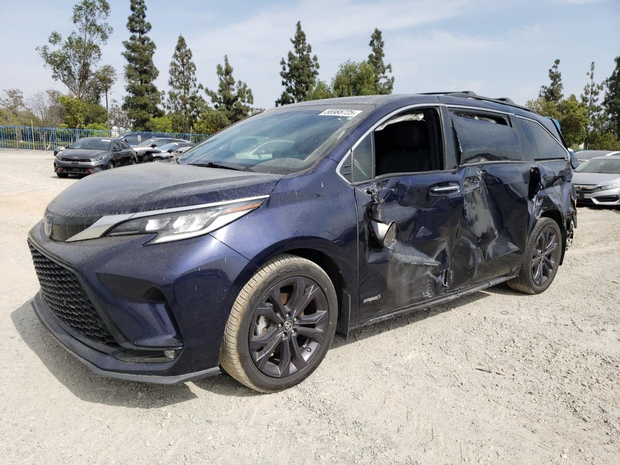TOYOTA SIENNA XSE 2021