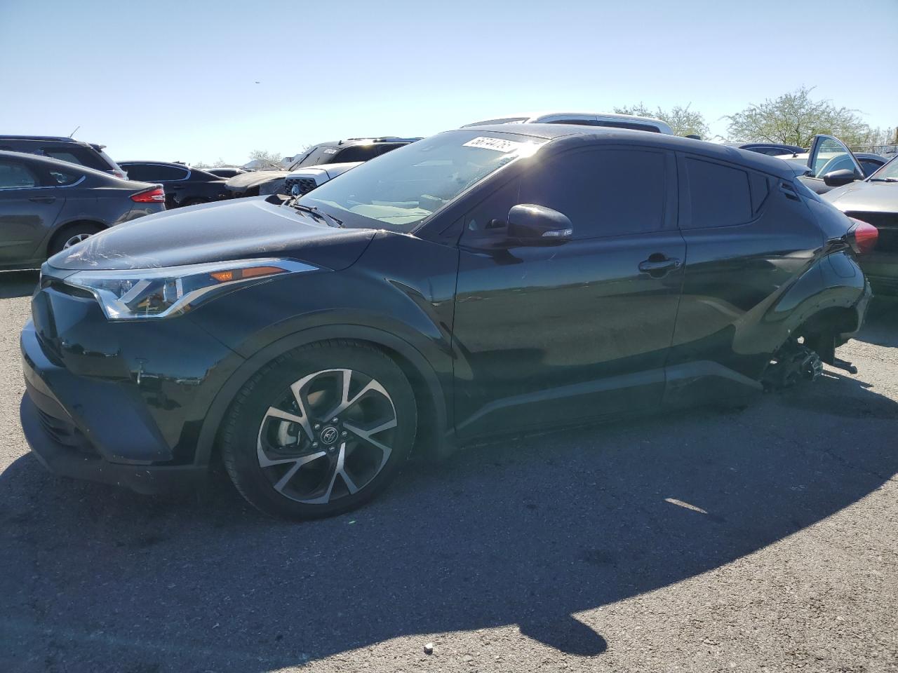 TOYOTA C-HR XLE 2019