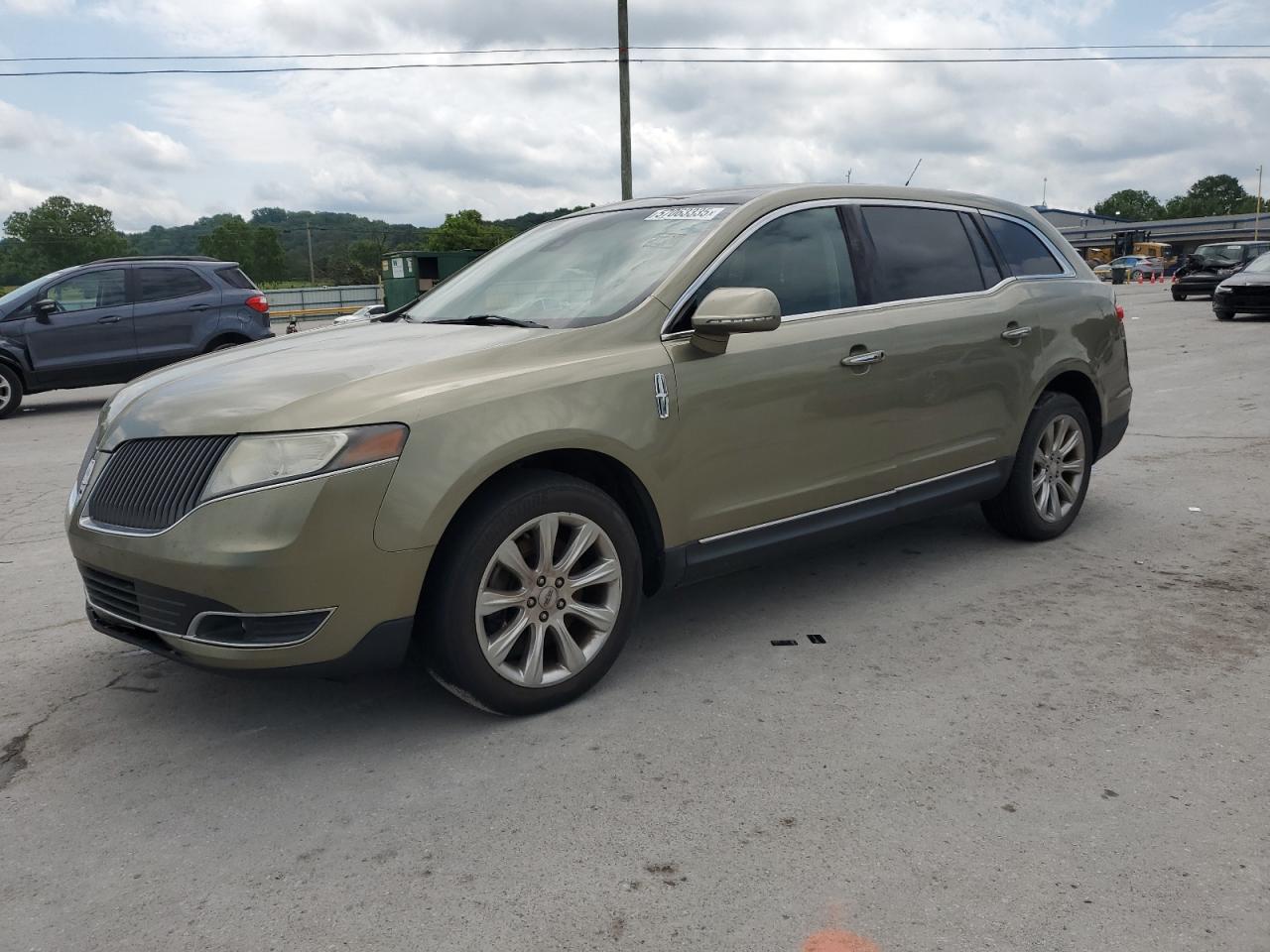LINCOLN MKT 2013