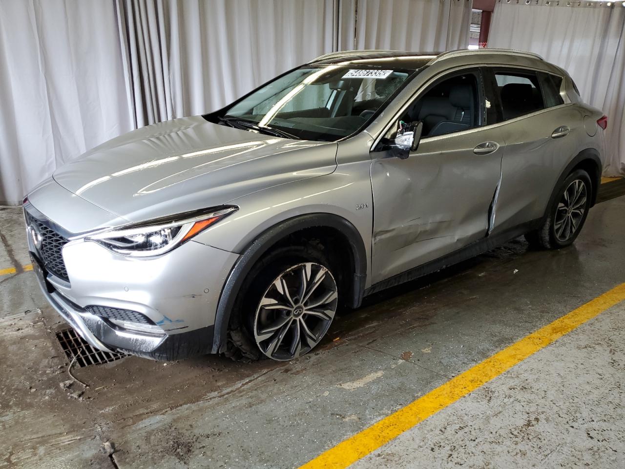 INFINITI QX30 BASE 2017