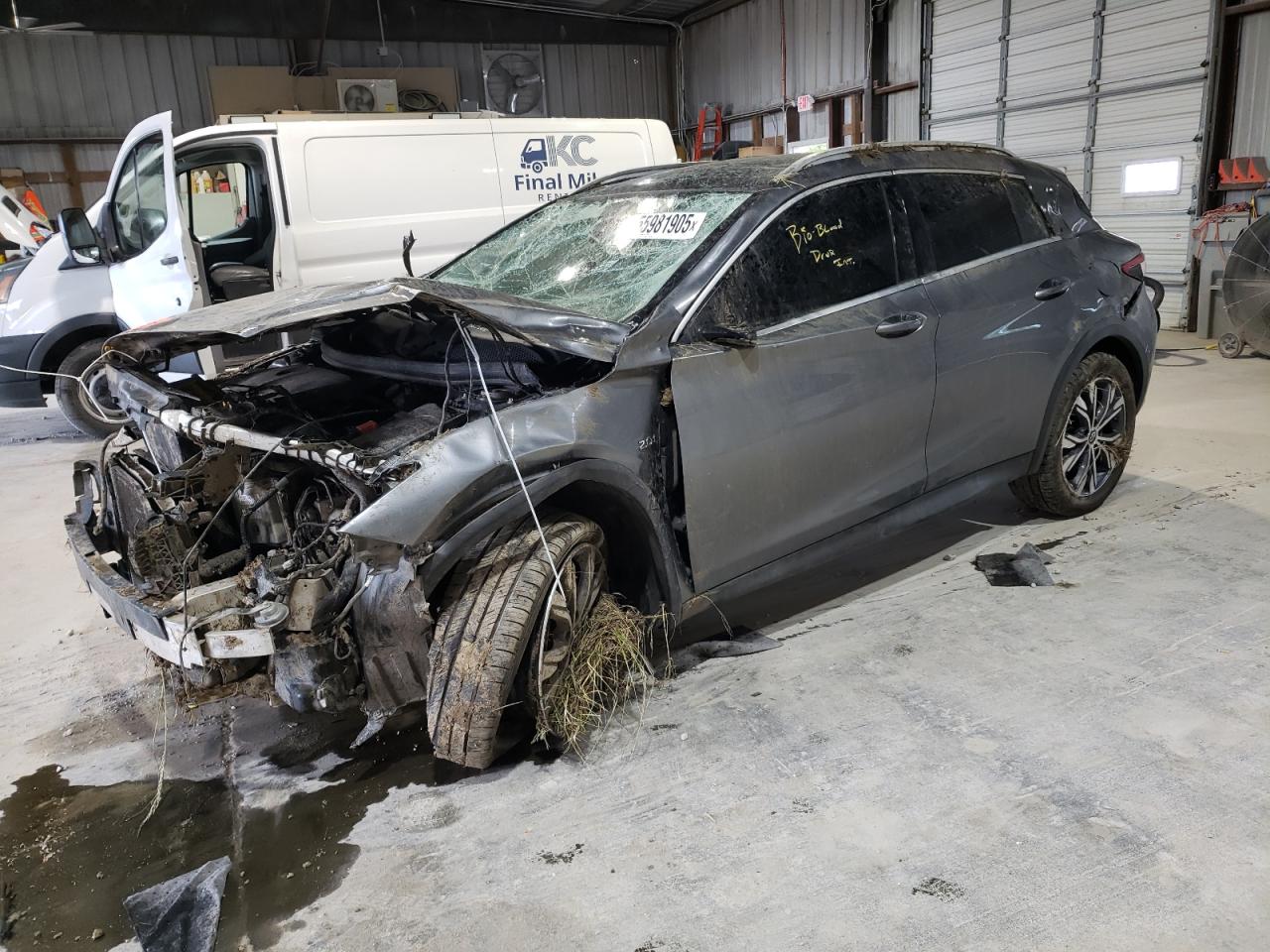 INFINITI QX30 BASE 2017