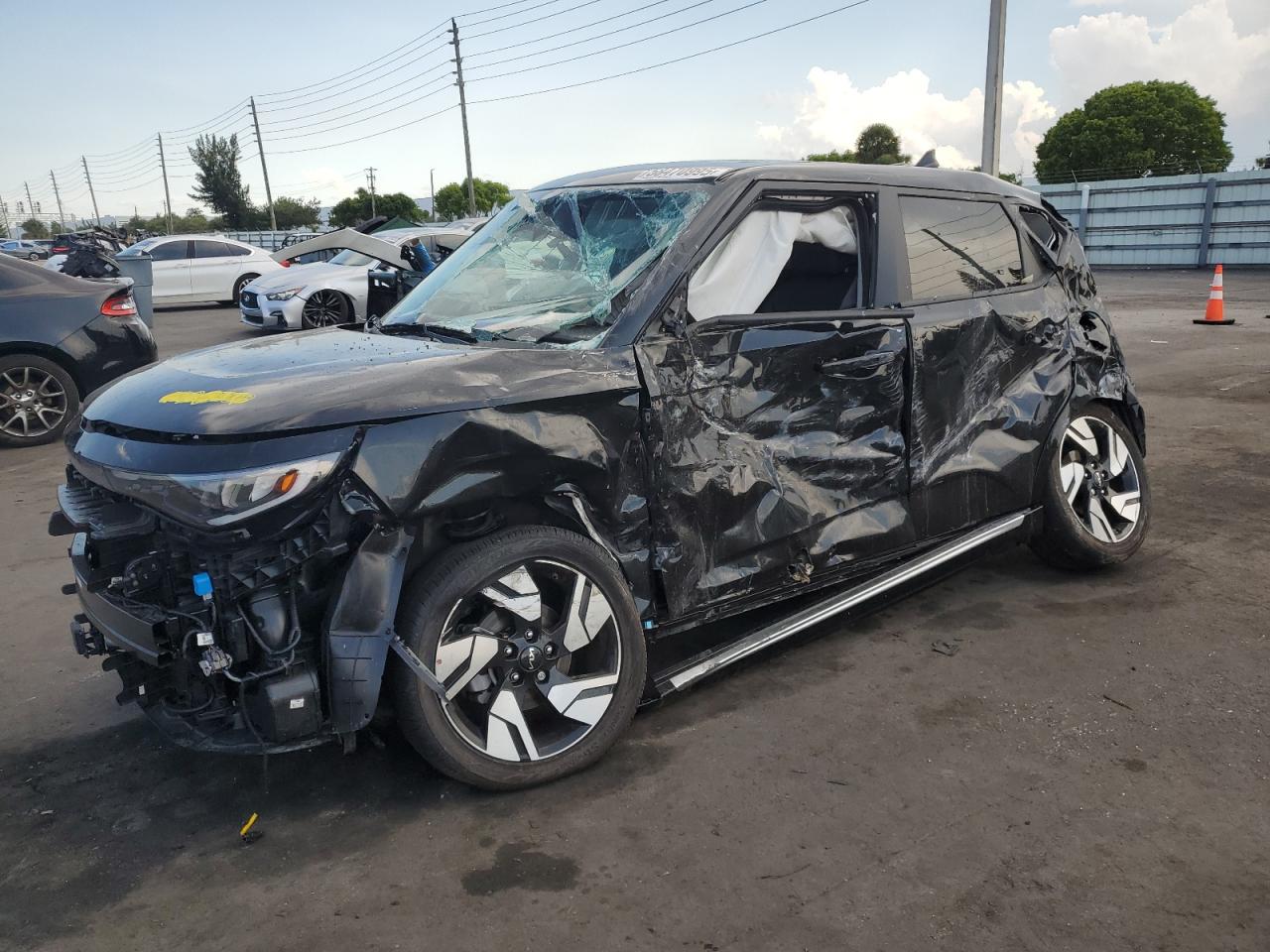 KIA SOUL GT LI 2025