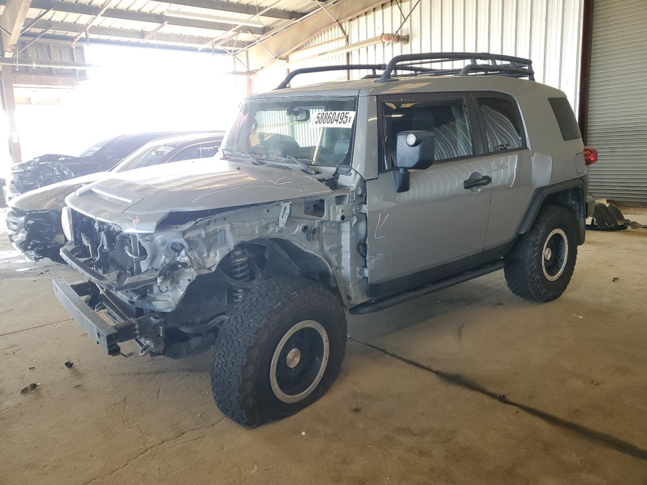 TOYOTA FJ CRUISER 2013