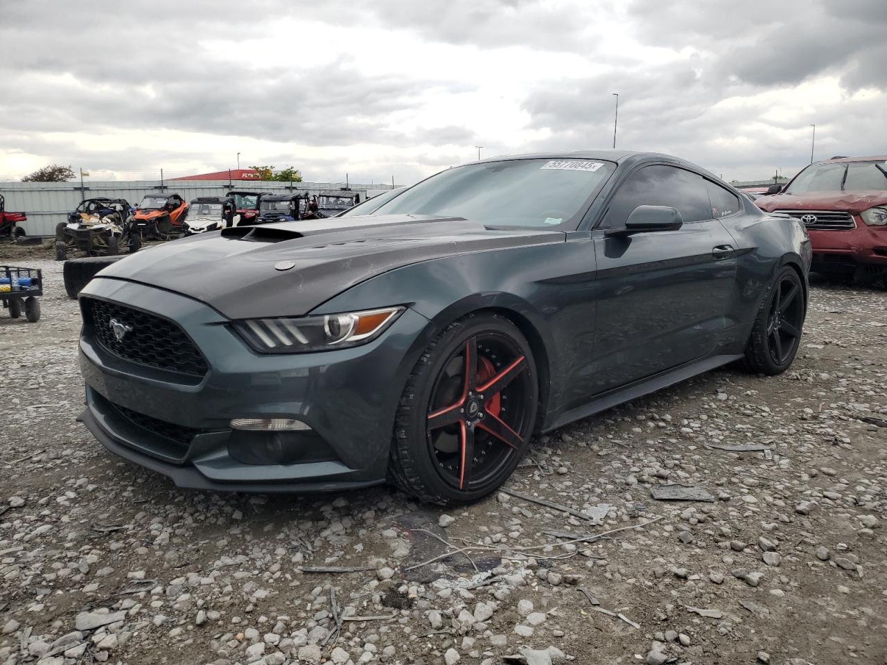 FORD MUSTANG 2015
