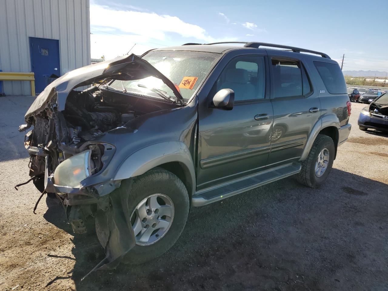 TOYOTA SEQUOIA SR 2004