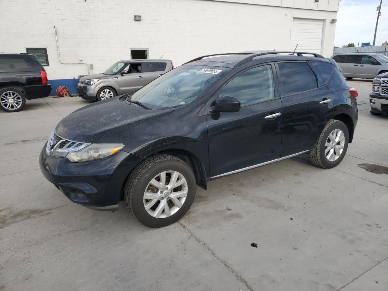 NISSAN MURANO S 2011