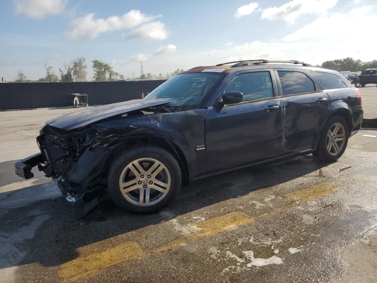 DODGE MAGNUM R/T 2005
