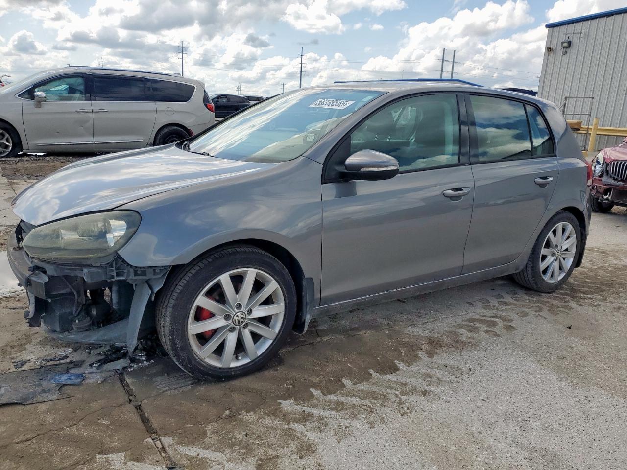 VOLKSWAGEN GOLF 2011