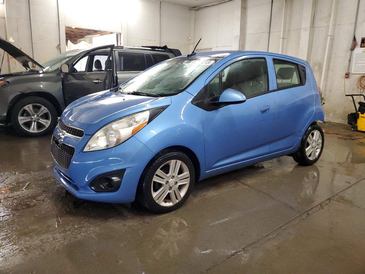 CHEVROLET SPARK 1LT 2013