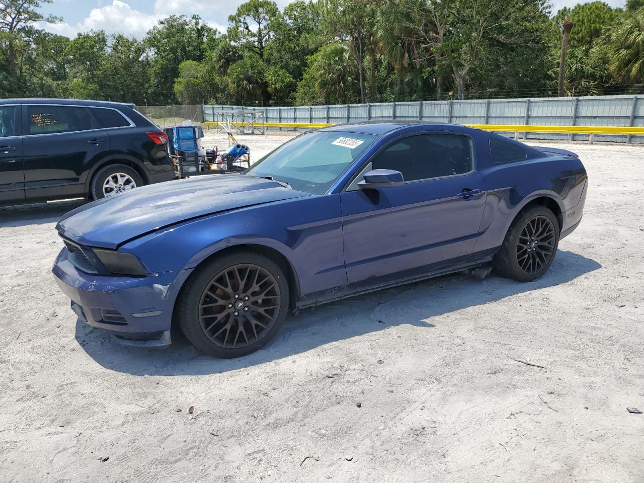 FORD MUSTANG 2010