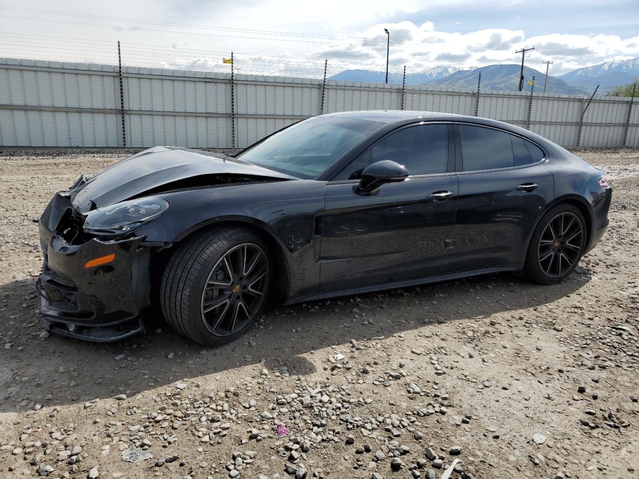 PORSCHE PANAMERA 4 2018