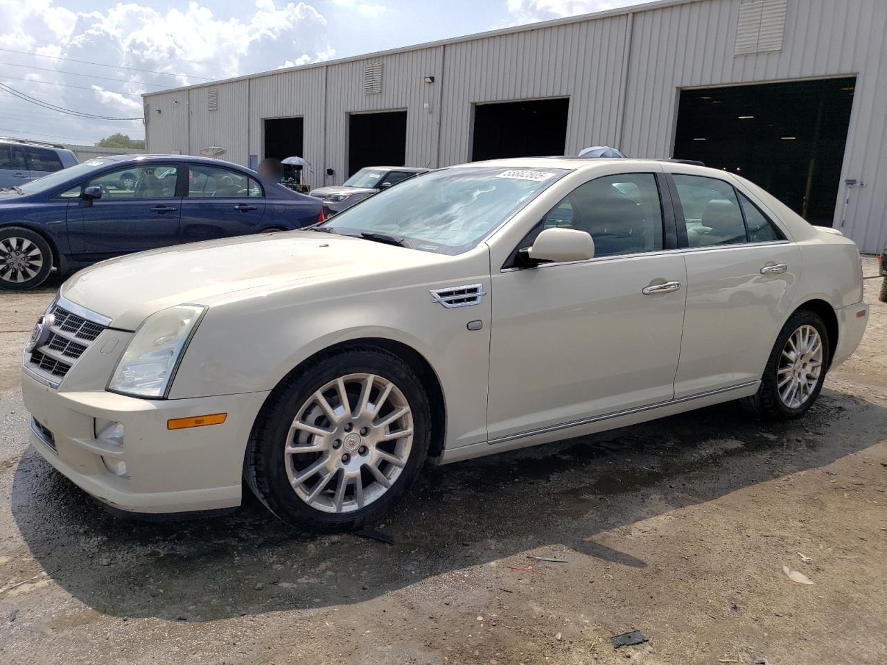 CADILLAC STS 2010