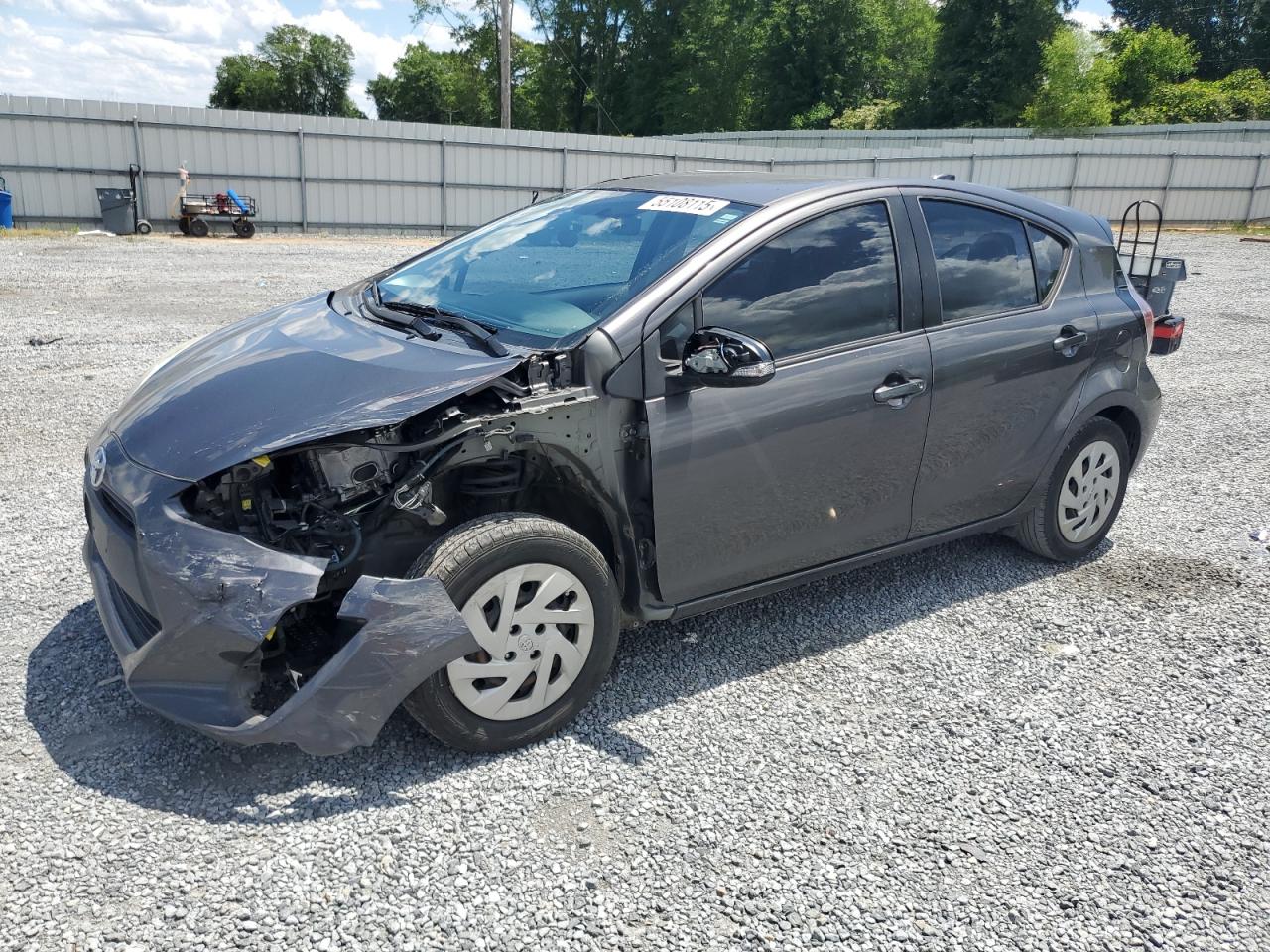 TOYOTA PRIUS C 2016