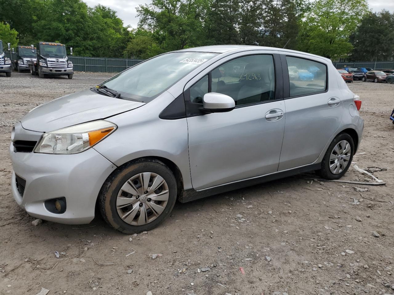 TOYOTA YARIS 2012