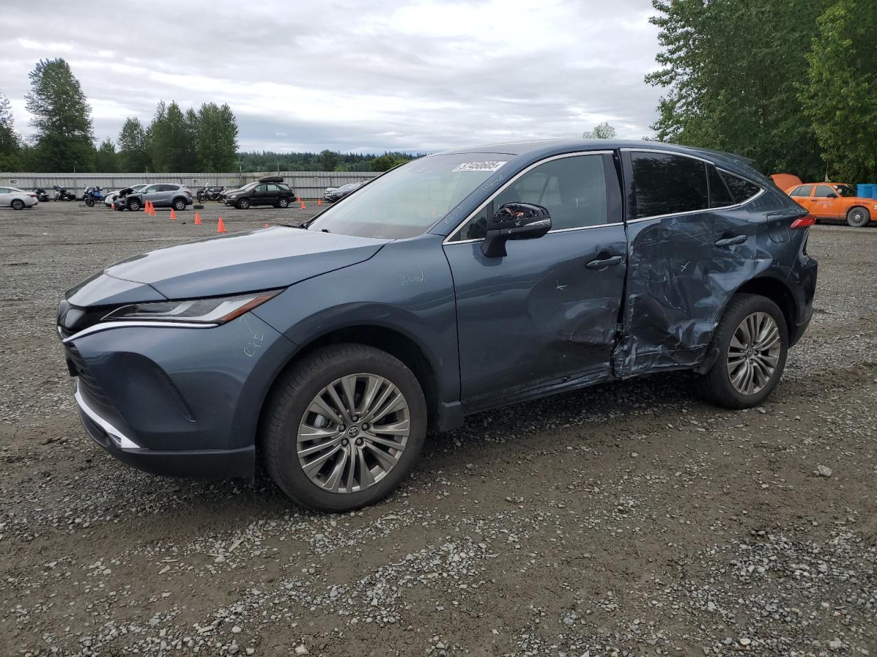 TOYOTA VENZA LE 2023