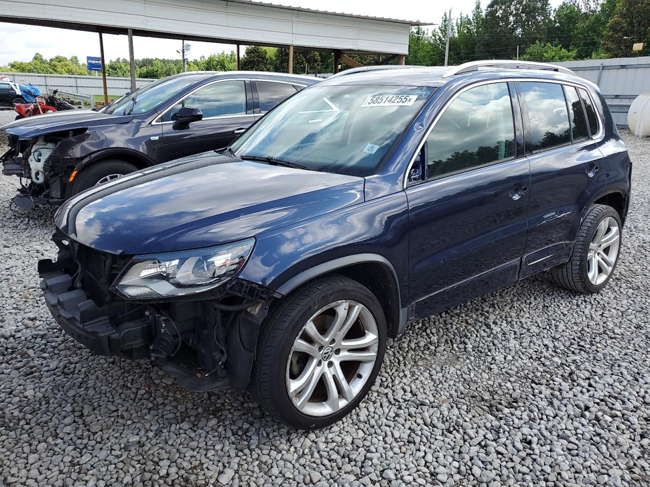 VOLKSWAGEN TIGUAN S 2013