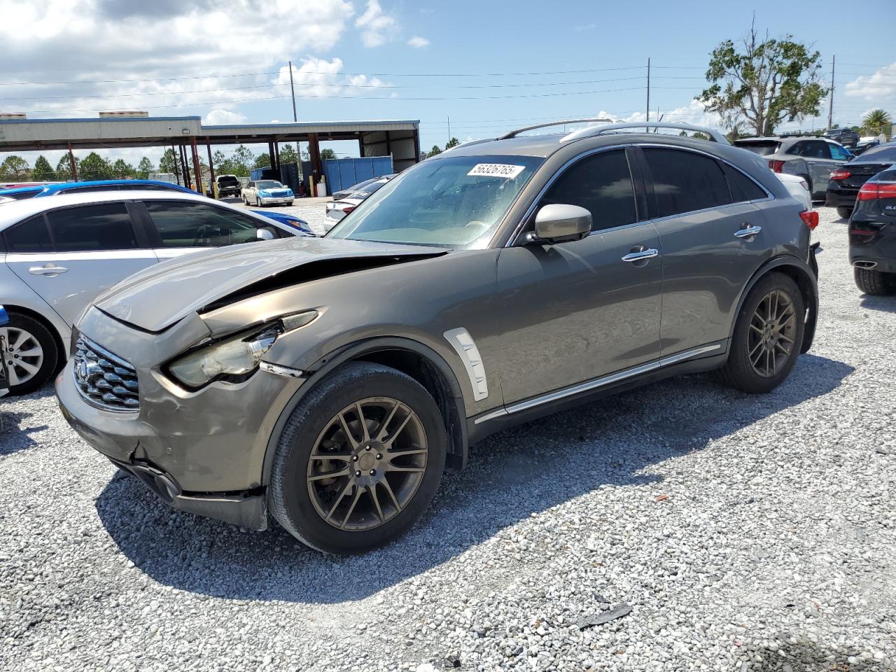 INFINITI FX35 2010