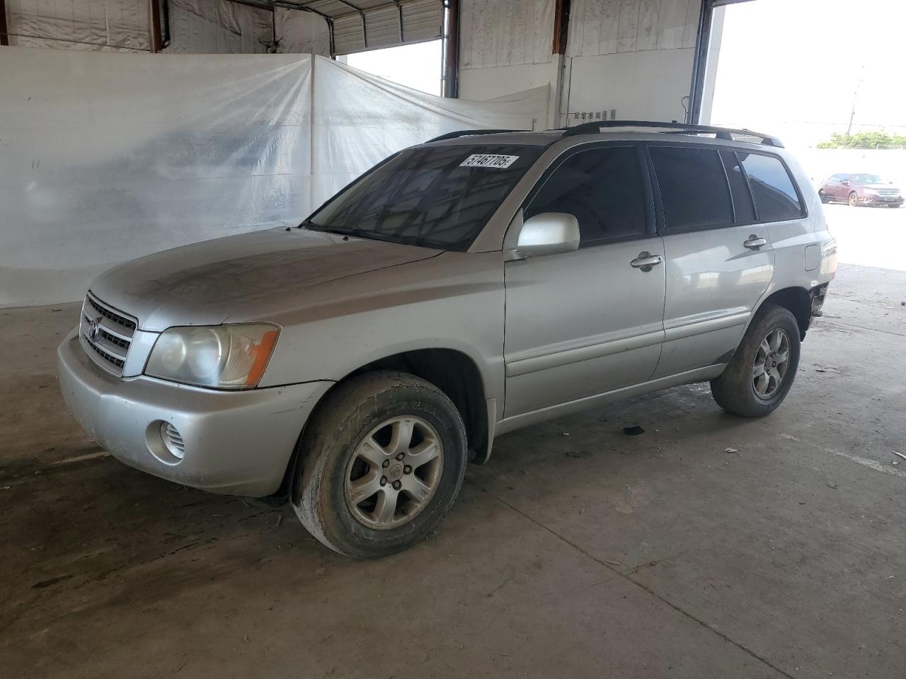 TOYOTA HIGHLANDER 2001