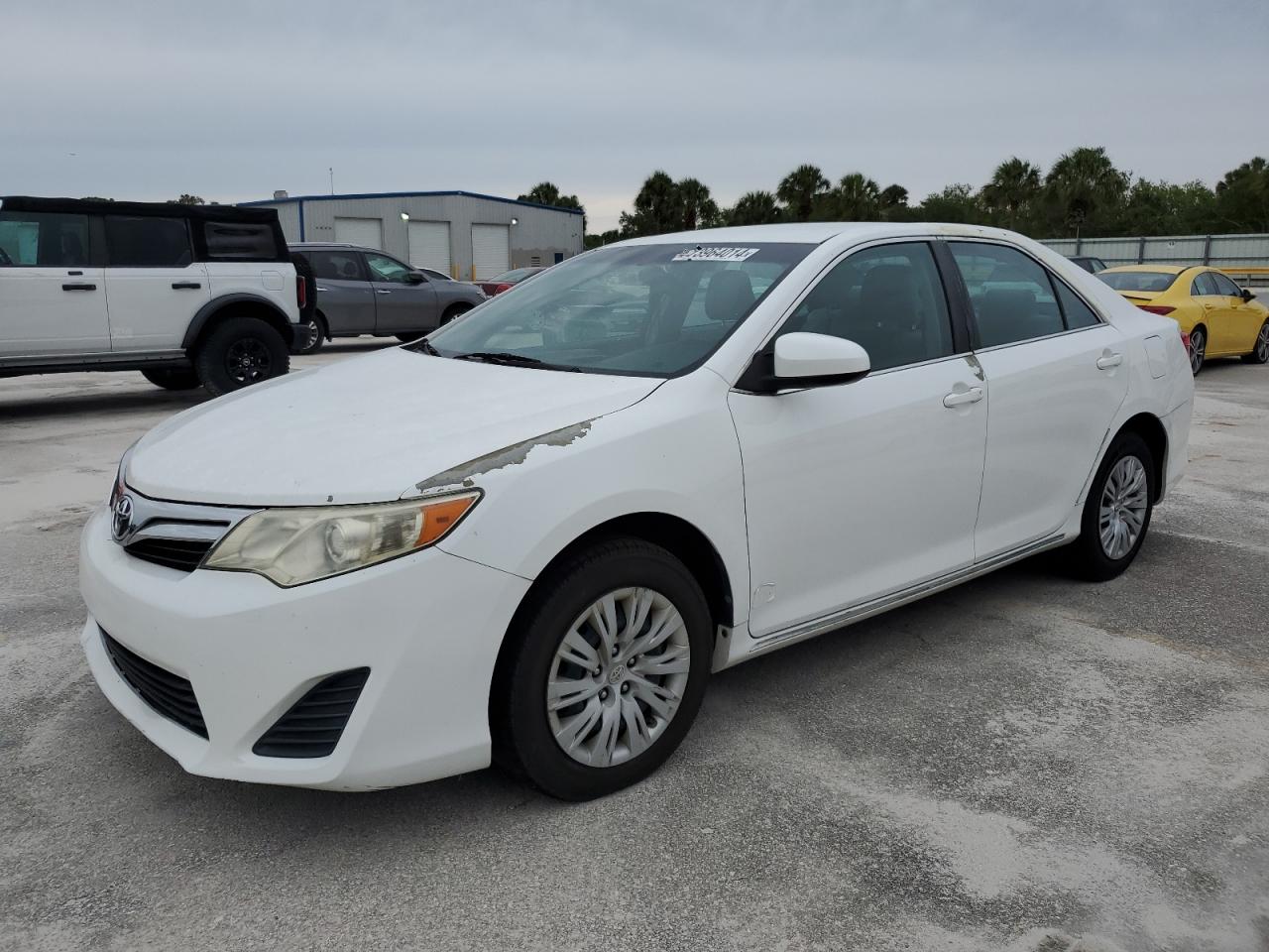 TOYOTA CAMRY L 2014