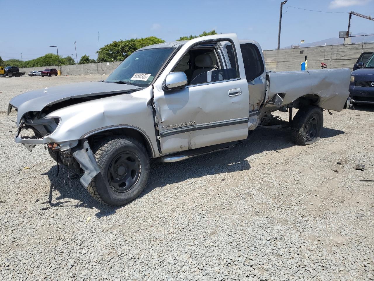 TOYOTA TUNDRA ACC 2002