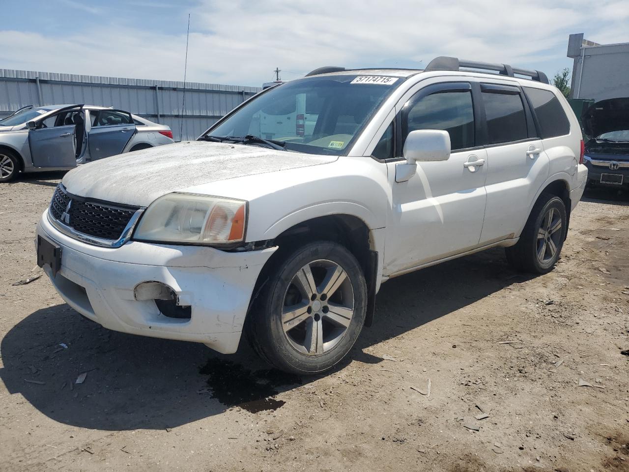 MITSUBISHI ENDEAVOR S 2011