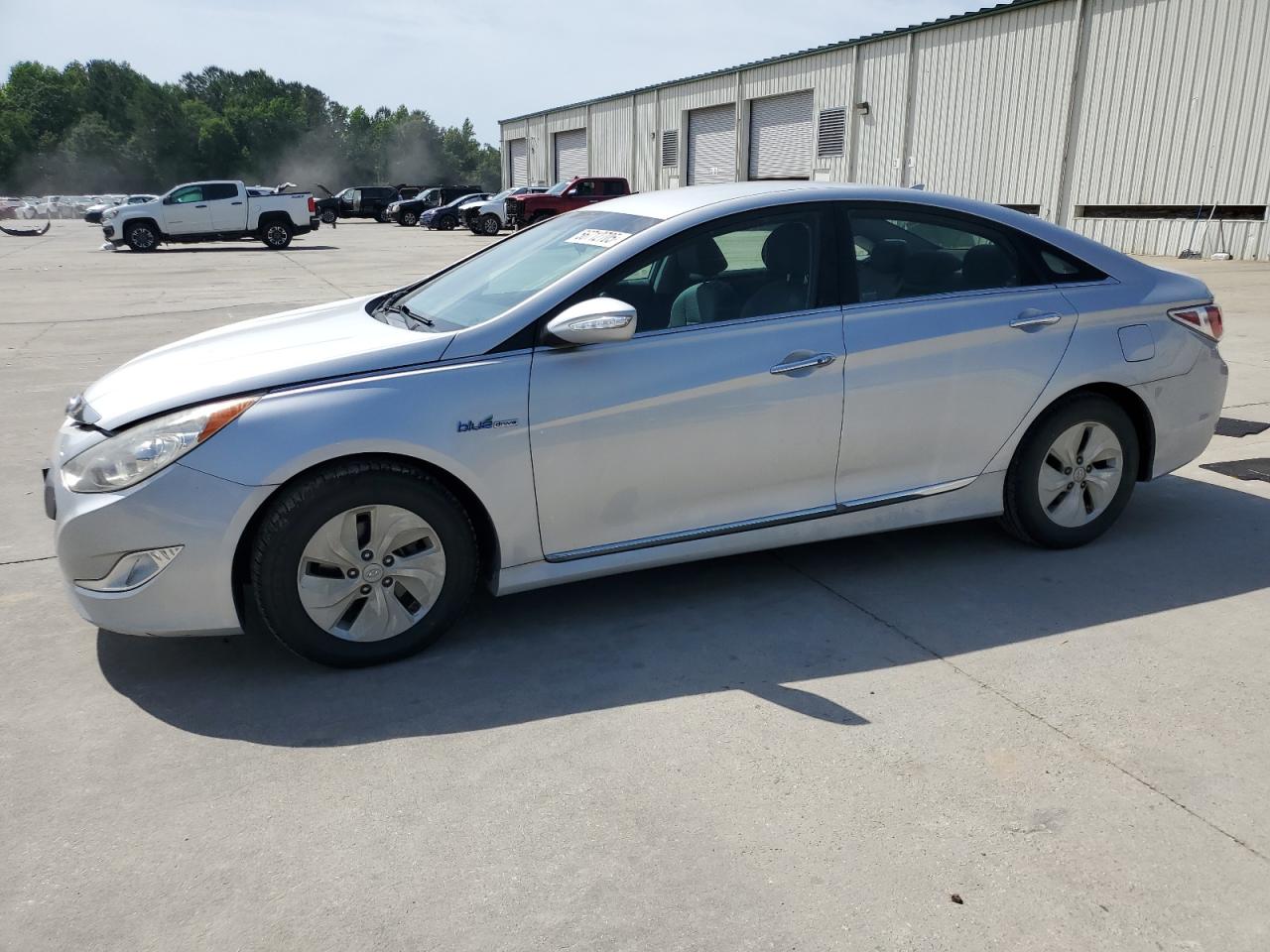 HYUNDAI SONATA HYB 2015