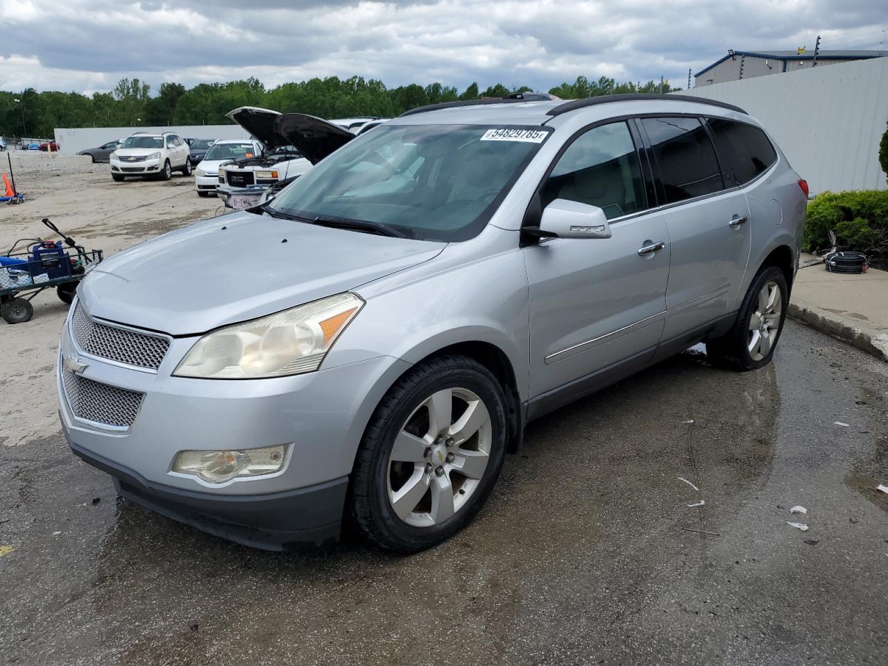 CHEVROLET TRAVERSE L 2011