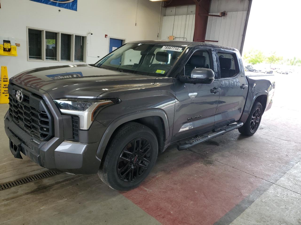 TOYOTA TUNDRA CRE 2023
