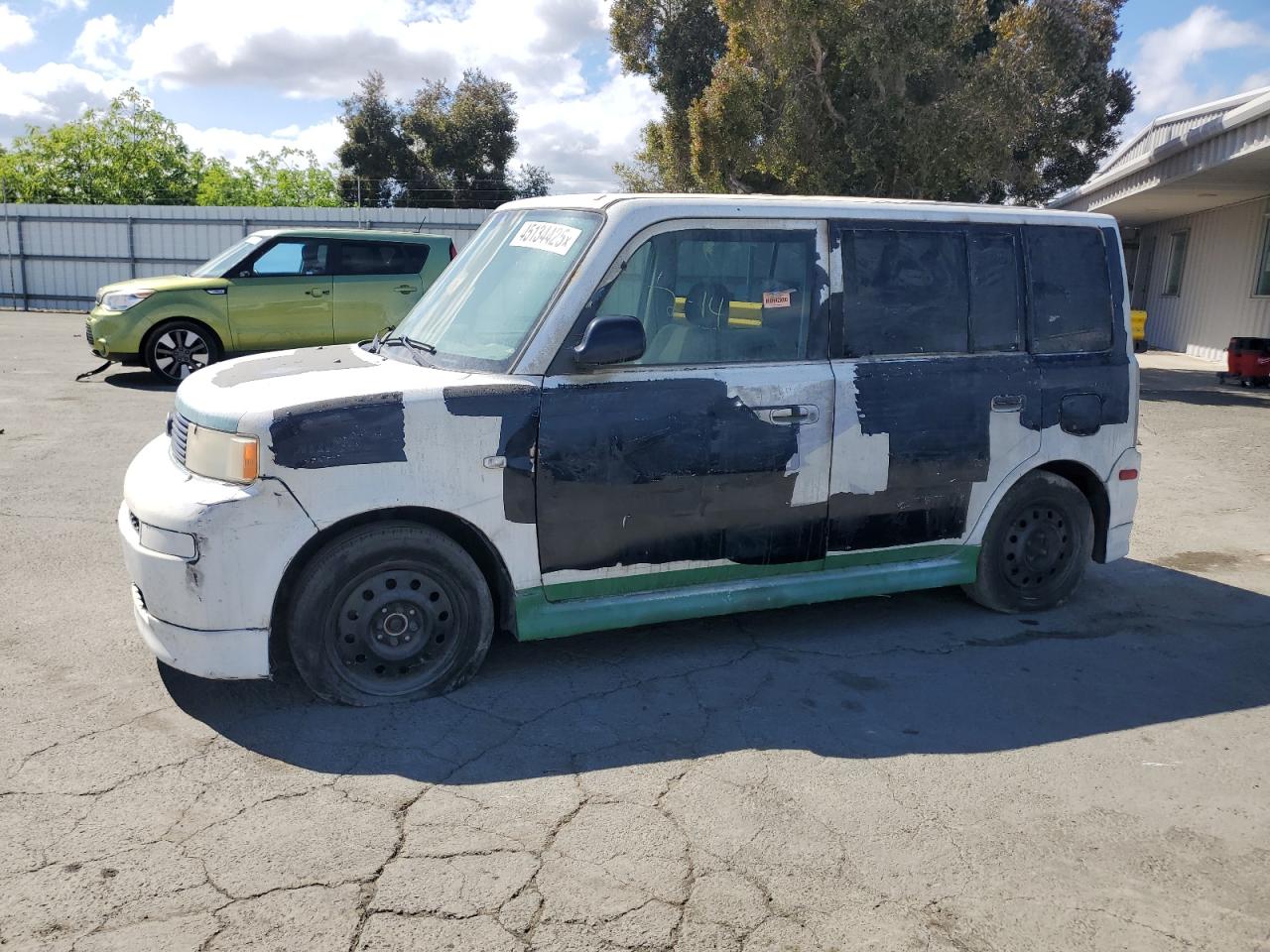 TOYOTA SCION XB 2006