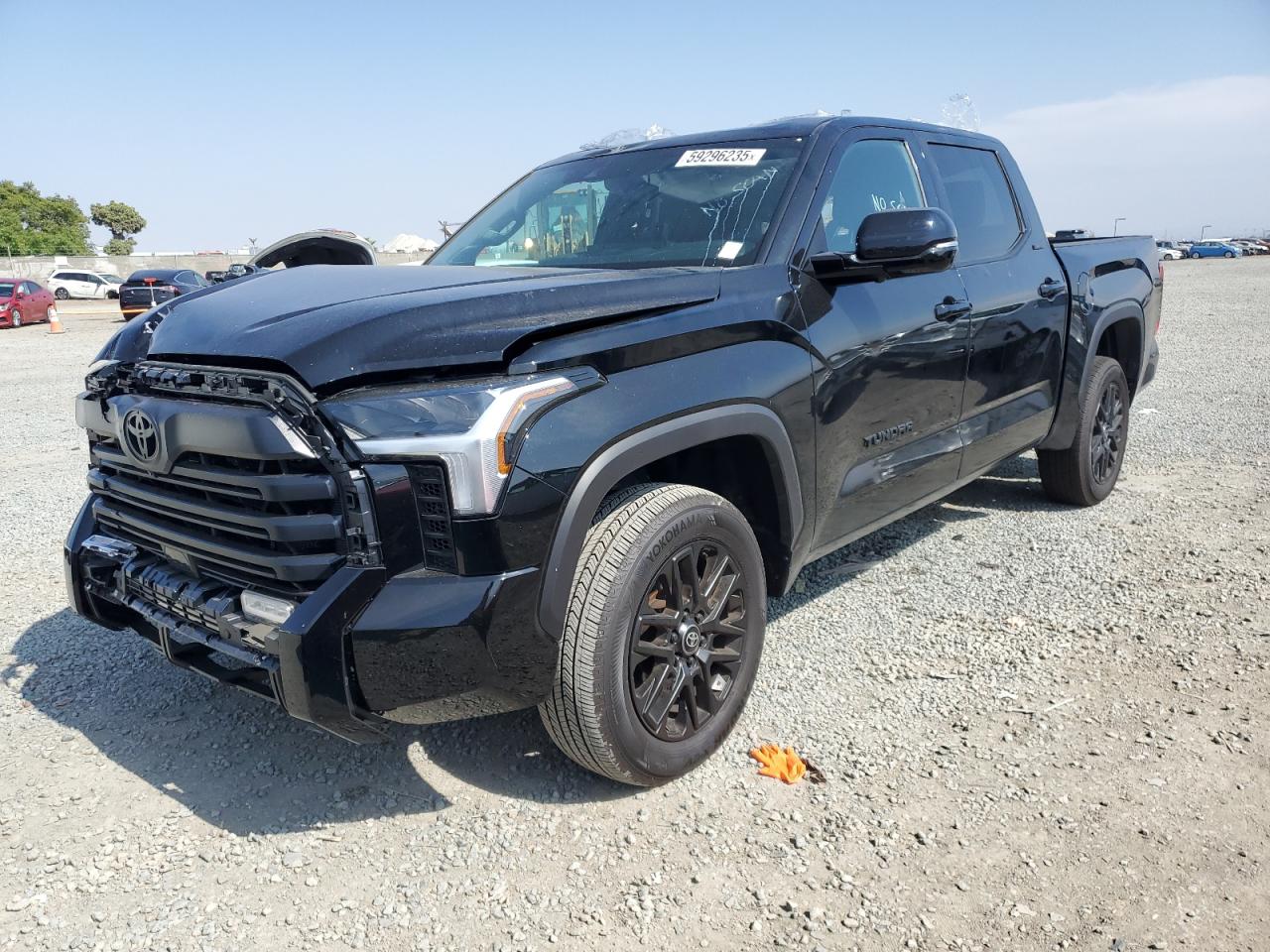 TOYOTA TUNDRA CRE 2025