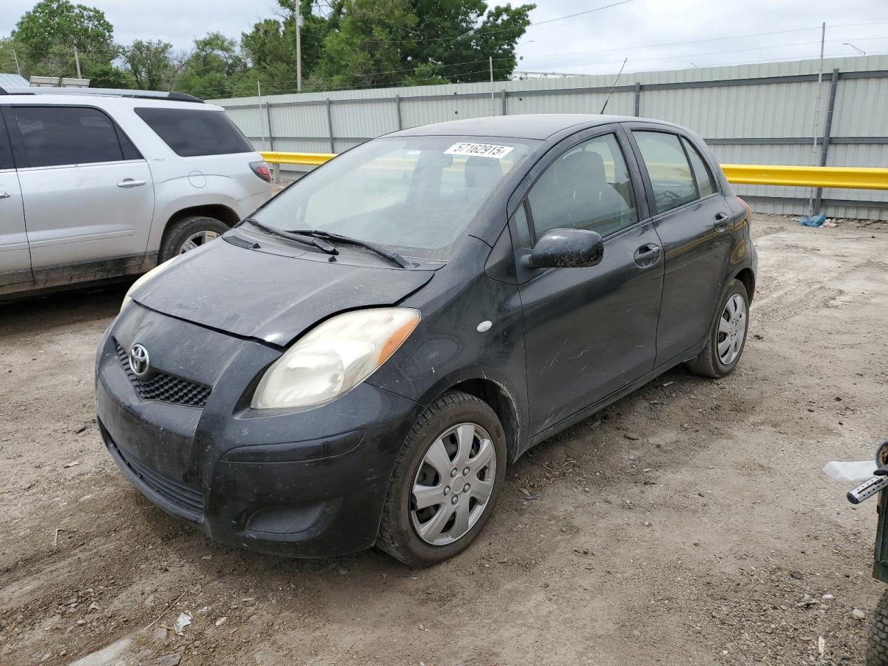 TOYOTA YARIS 2011