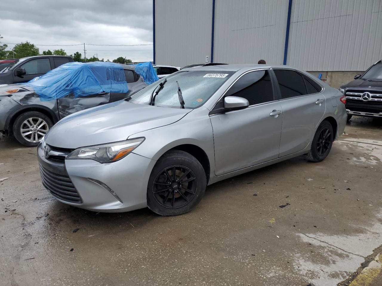TOYOTA CAMRY LE 2016
