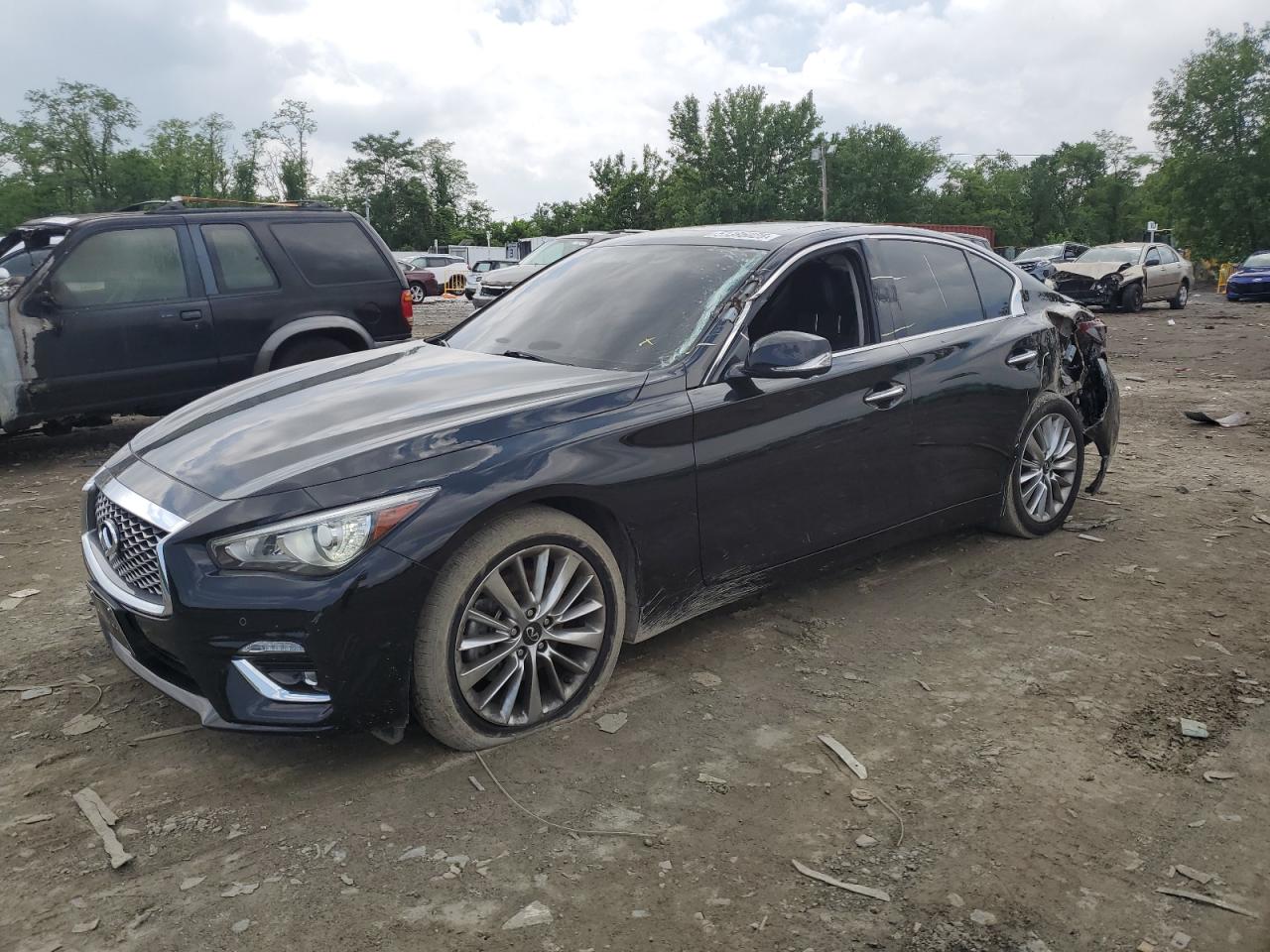 INFINITI Q50 LUXE 2021
