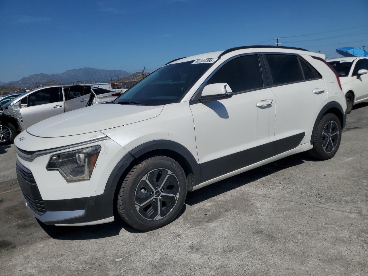 KIA NIRO EX 2024