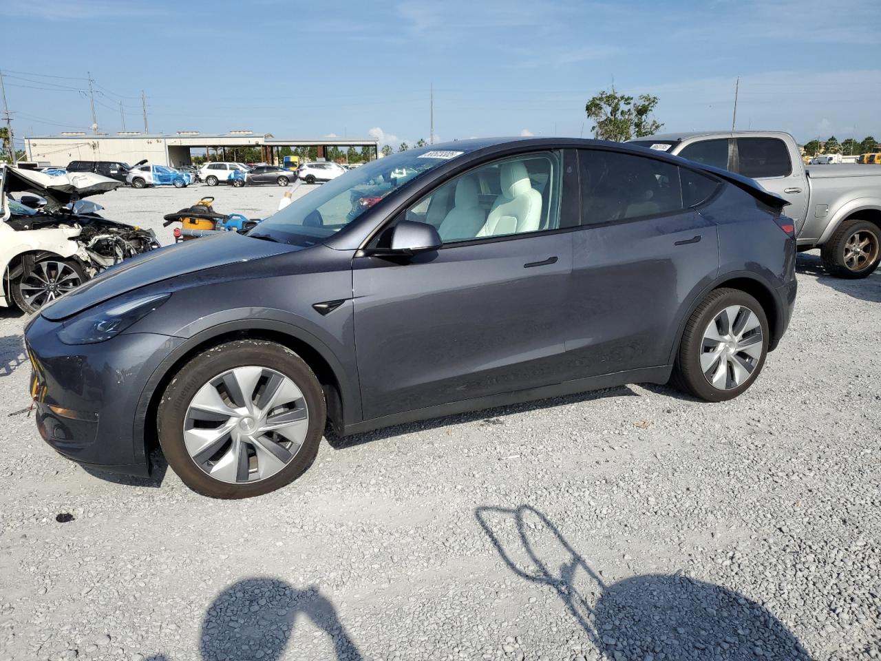 TESLA MODEL Y 2023