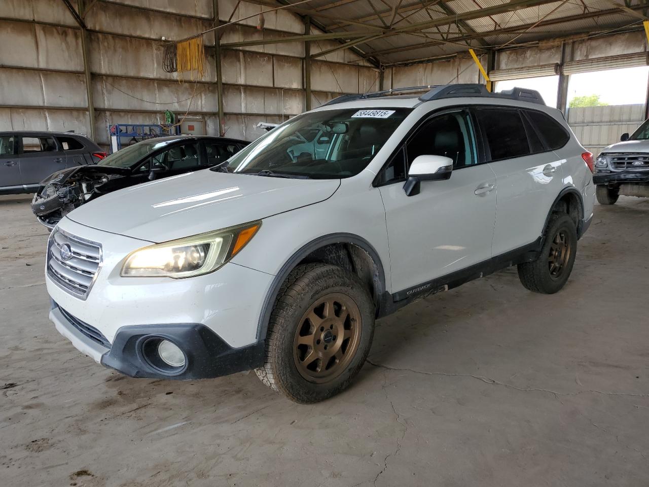SUBARU OUTBACK 2. 2015