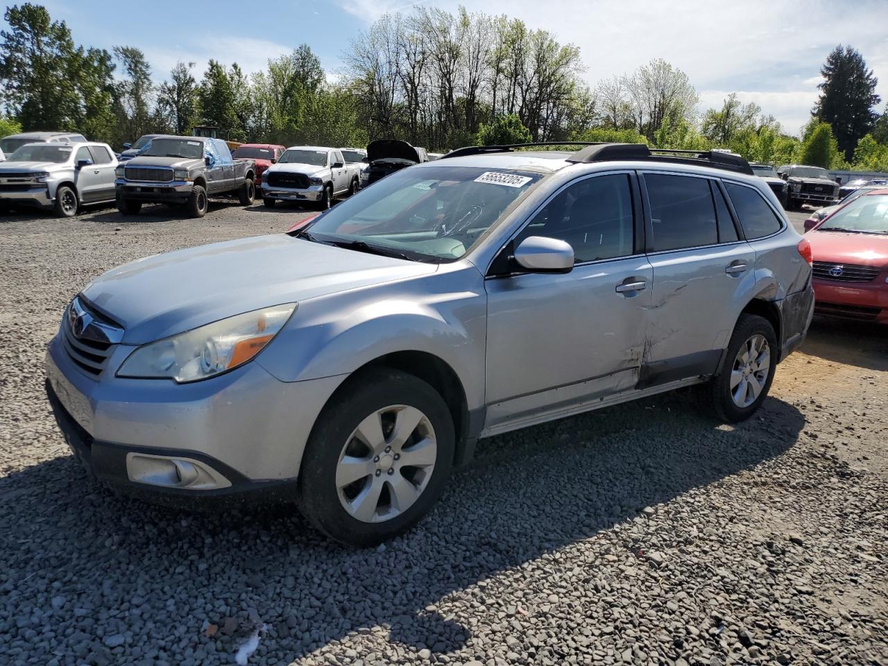 SUBARU OUTBACK 2. 2012