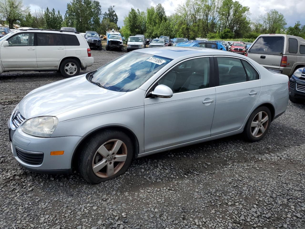 VOLKSWAGEN JETTA SE 2009